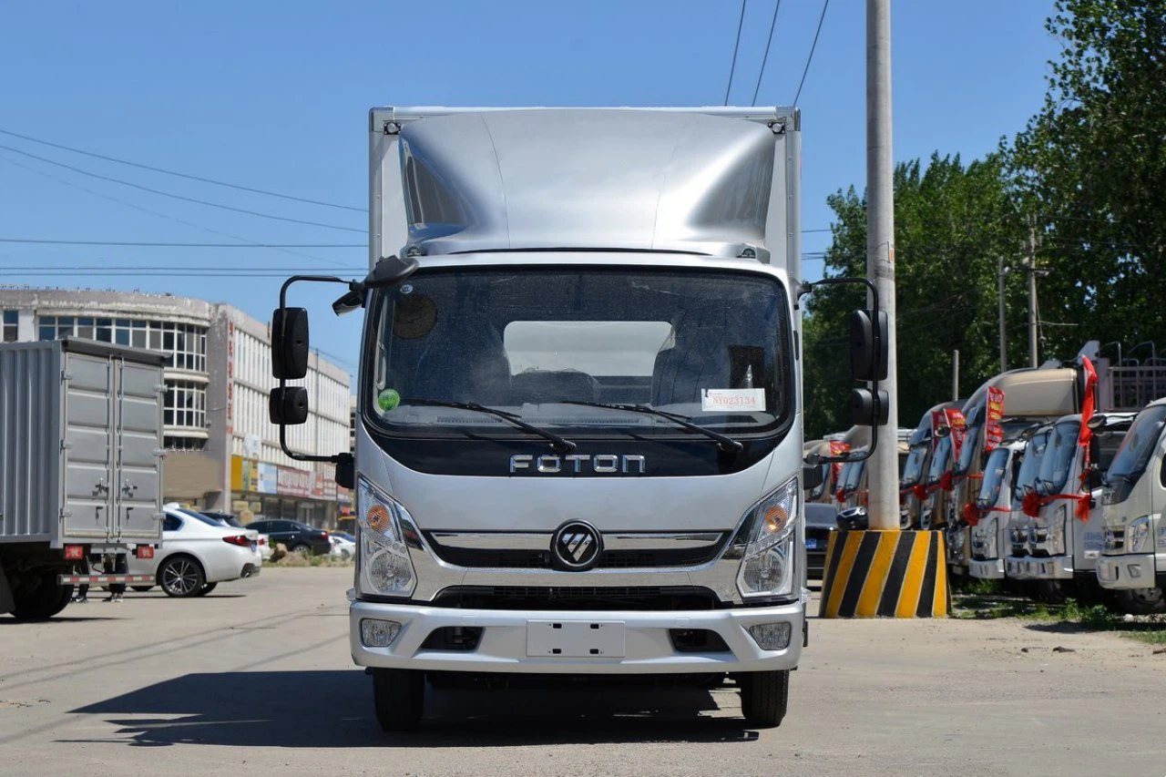 17 CBM Refrigerated Delivery Truck with Sleeper Cab 7