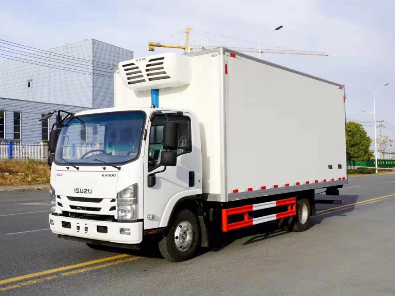 ISUZU KV600 Refrigerated Truck 22 CBM 3