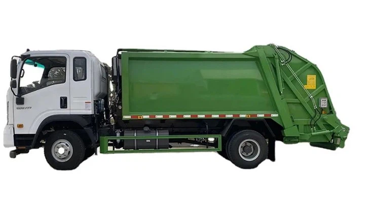 4x2-6-cbm-rear-loader-compactor-garbage-truckad5e9331-a933-4d66-8db5-ea48789984ba