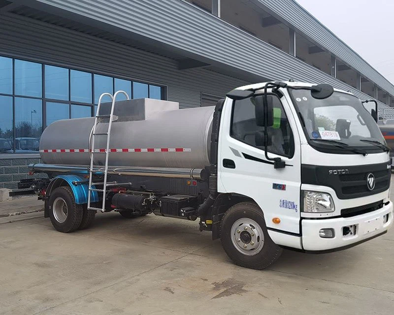 6000-liters-water-tanker-lorry20212765495