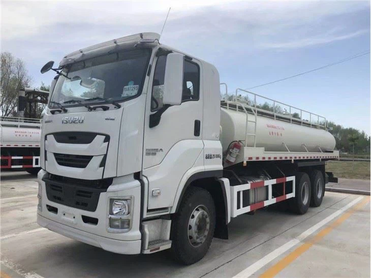 isuzu-6x4-water-tanker-lorry59249359819