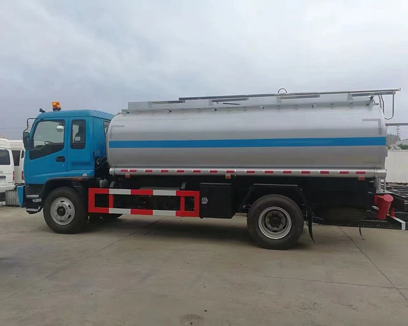 isuzu-ftr-fuel-tank-truck55136791668